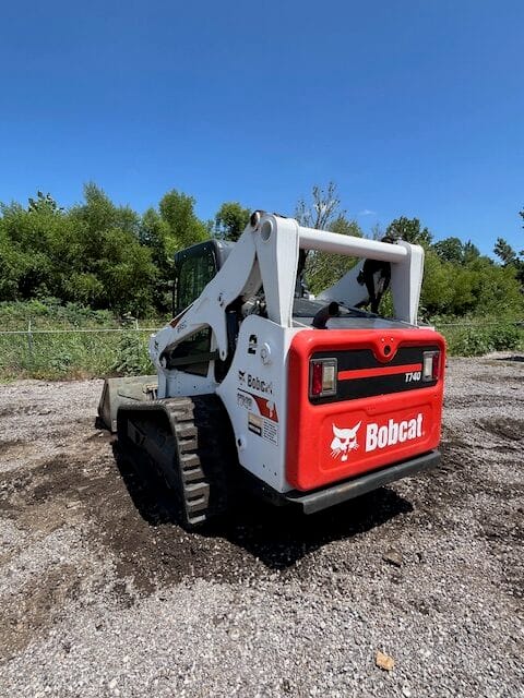 Bobcat Skidsteer Model 740 2022