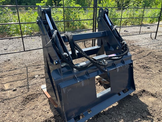 2024 48” Log Grapple Model LG-13-33D