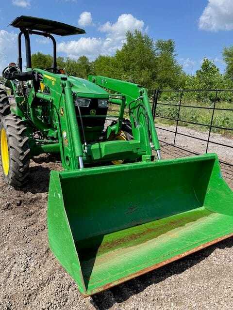 2022 John Deere Tractor with loader 5045E